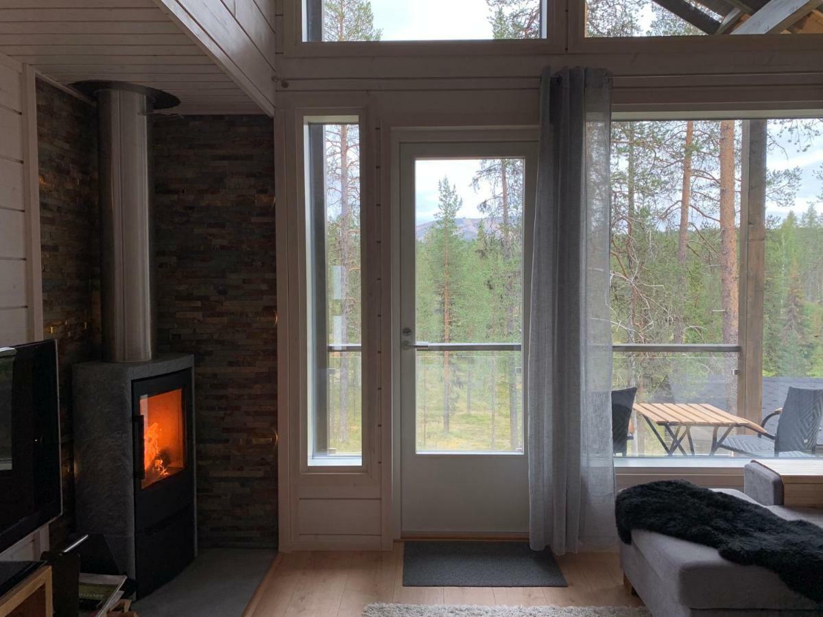 Villa Lumihelmi A & B Äkäslompolo Exteriör bild
